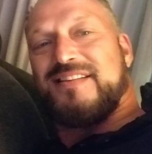 Meet your Posher, Karl